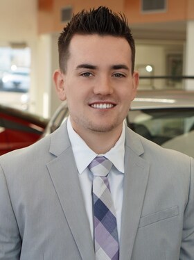 Staff member Nick Luggelle from ID_1660efe825cf