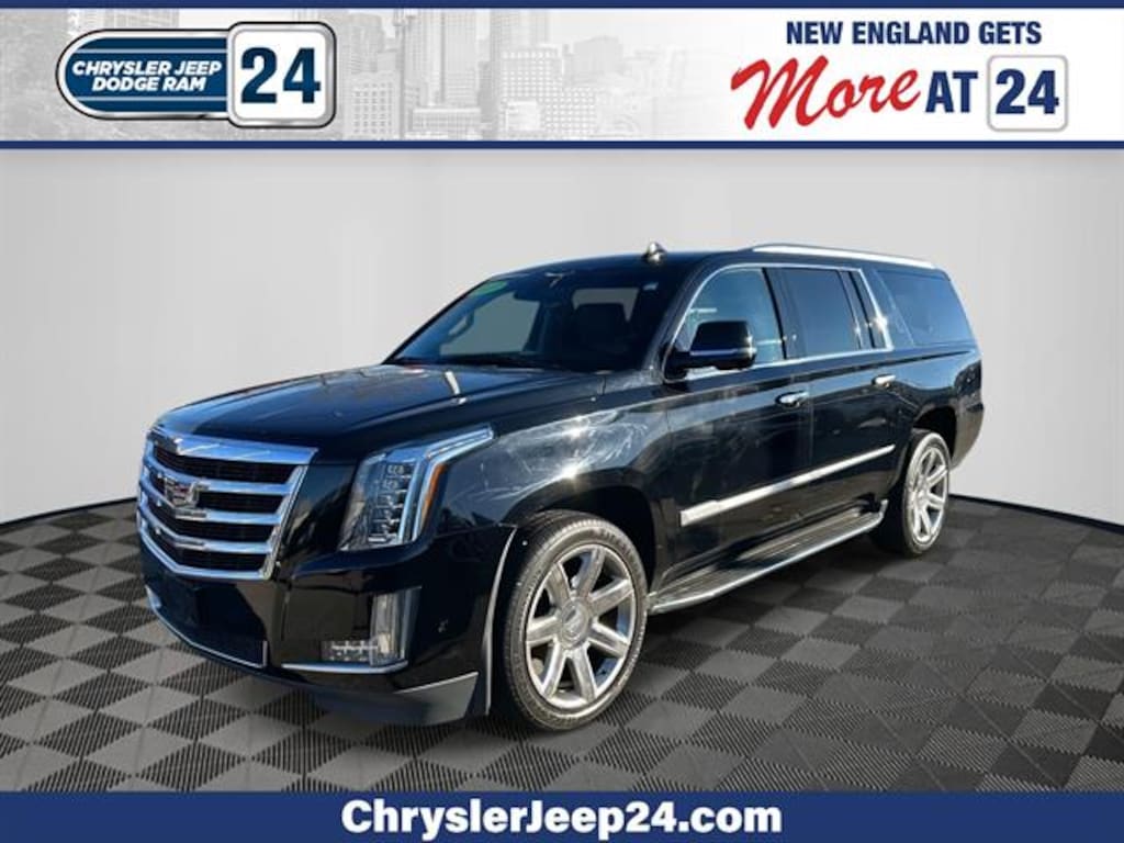 Used 2017 Cadillac Escalade ESV Luxury