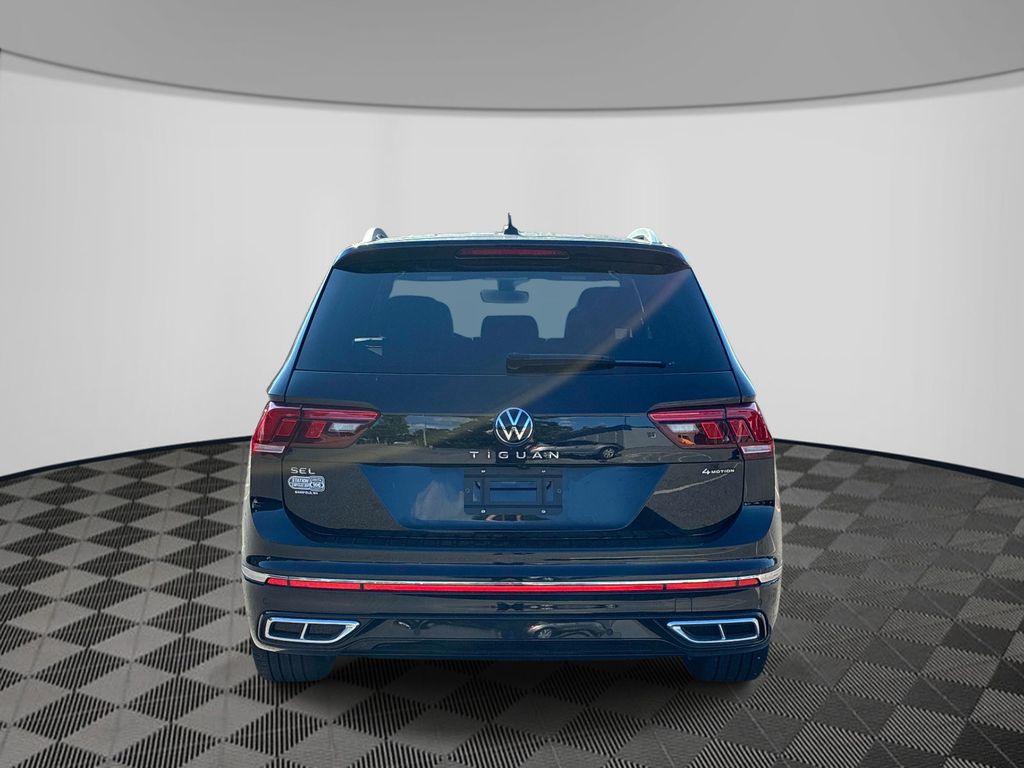 Used 2024 Volkswagen Tiguan 2.0T SEL R-Line SUV