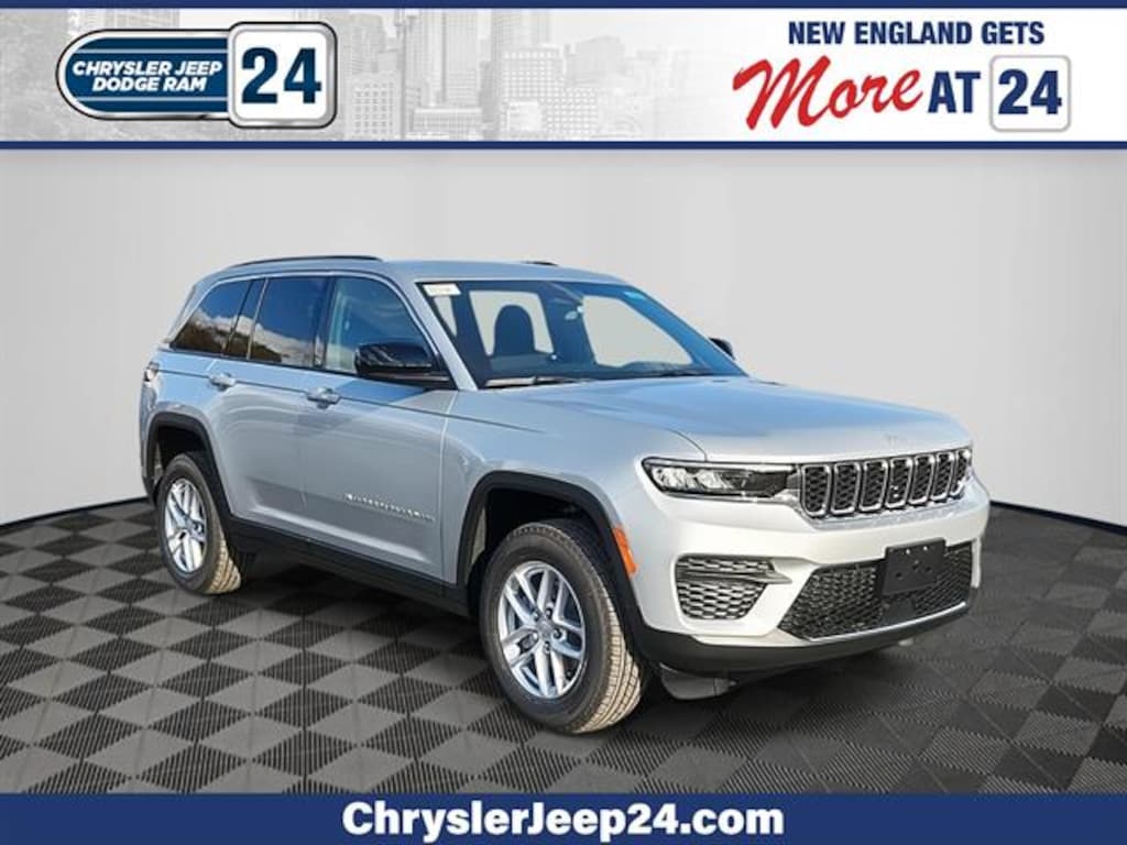 New 2025 Jeep Grand Cherokee LAREDO X 4X4 Sport Utility