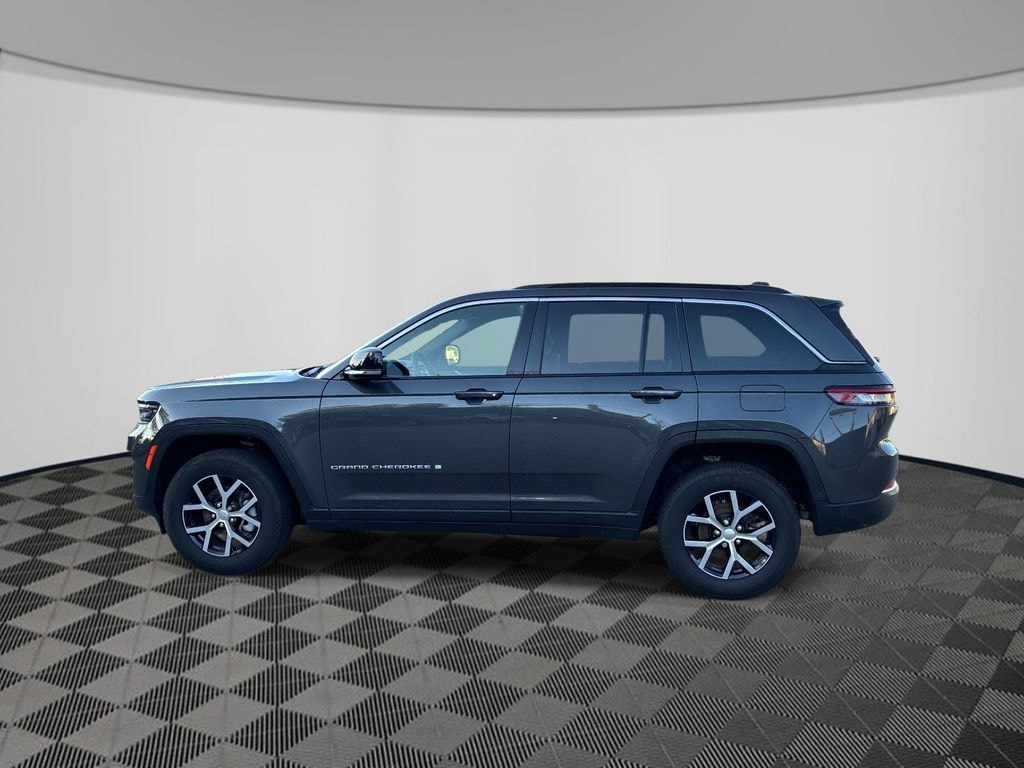 Certified 2025 Jeep
