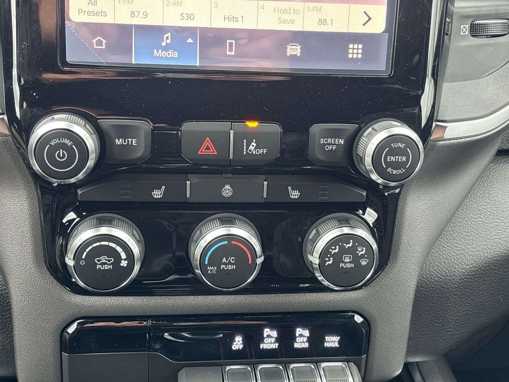 2026 RAM 1500 Big Horn/Lone Star - Photo 9