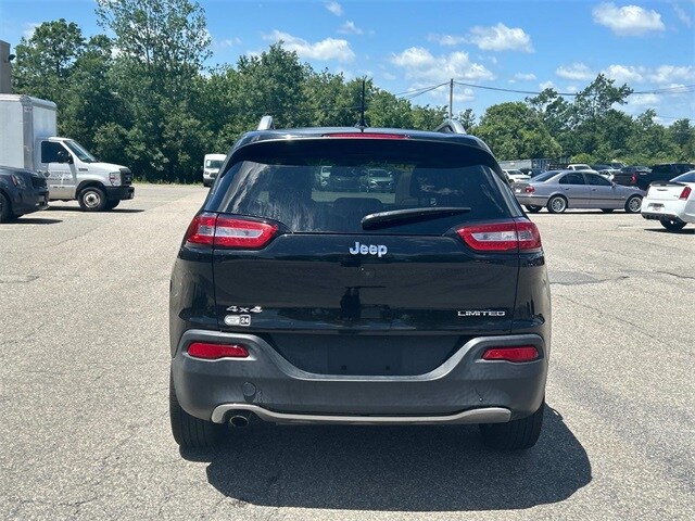 2015 Jeep Cherokee Limited photo 4