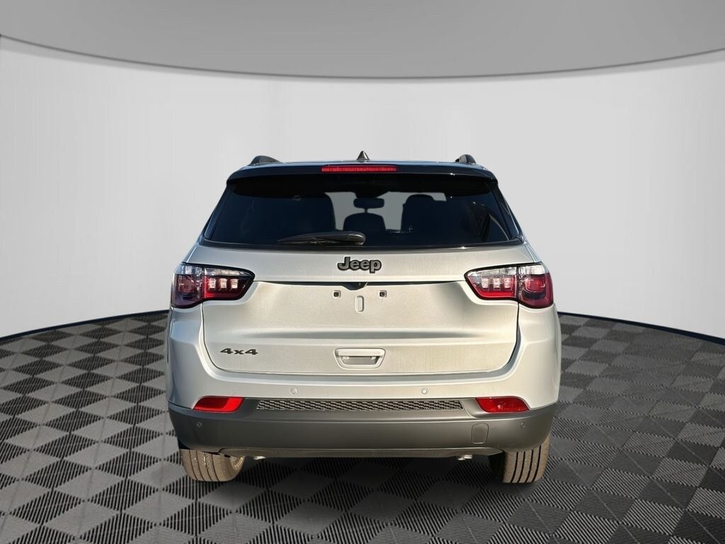 New 2026 Jeep Compass LIMITED ALTITUDE 4X4 Sport Utility