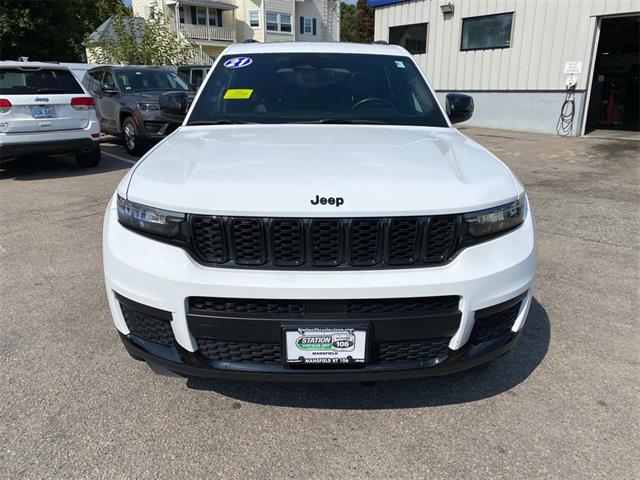 2021 Jeep Grand Cherokee Altitude photo 2