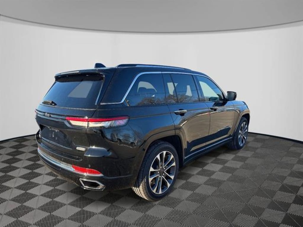 Certified 2023 Jeep Grand Cherokee Overland SUV