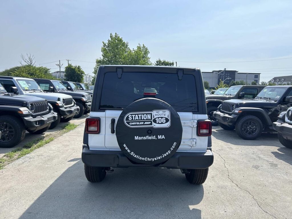 New 2026 Jeep Wrangler 4-DOOR SPORT S Sport Utility