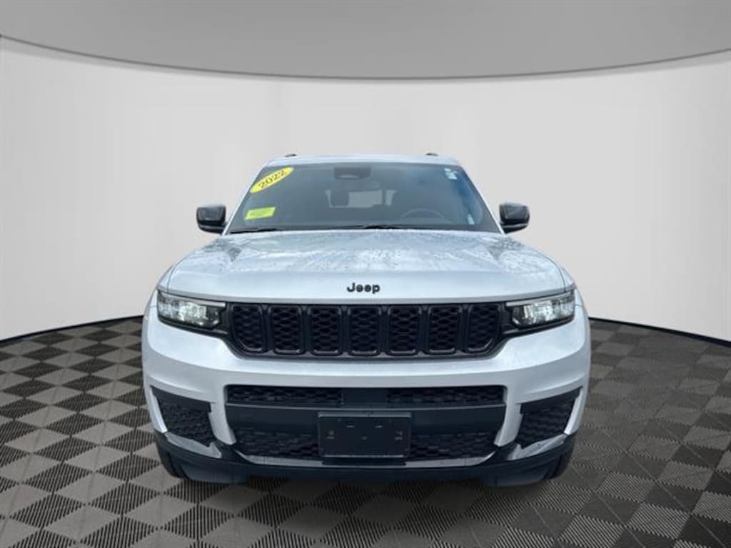 Used 2022 Jeep Grand Cherokee L Altitude SUV