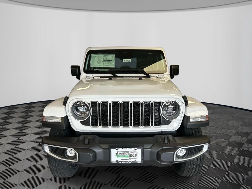 New 2026 Jeep Wrangler 4-DOOR SAHARA Sport Utility