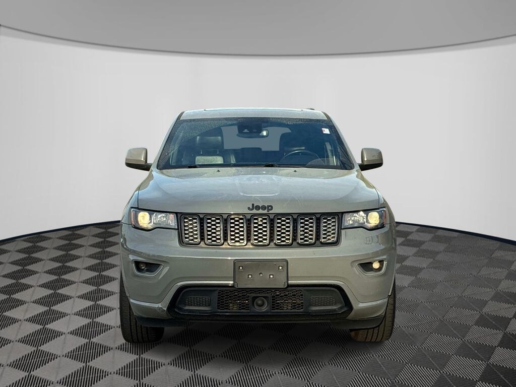 Used 2021 Jeep Grand Cherokee Laredo X SUV