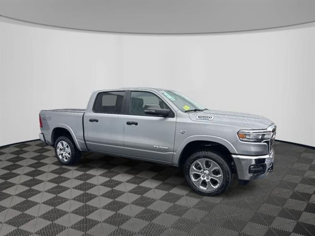 New 2026 Ram 1500 BIG HORN CREW CAB 4X4 5'7 BOX Pickup