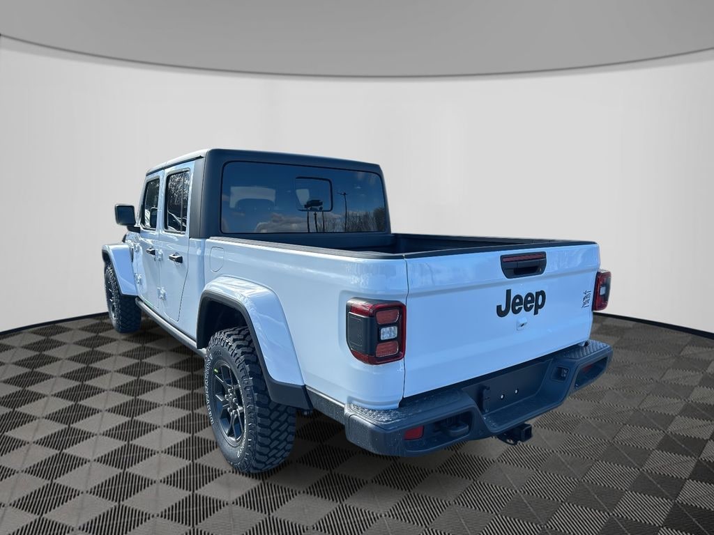 New 2026 Jeep Gladiator WILLYS 4X4 Pickup