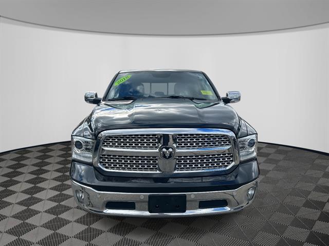2018 Ram 1500 Laramie photo 2