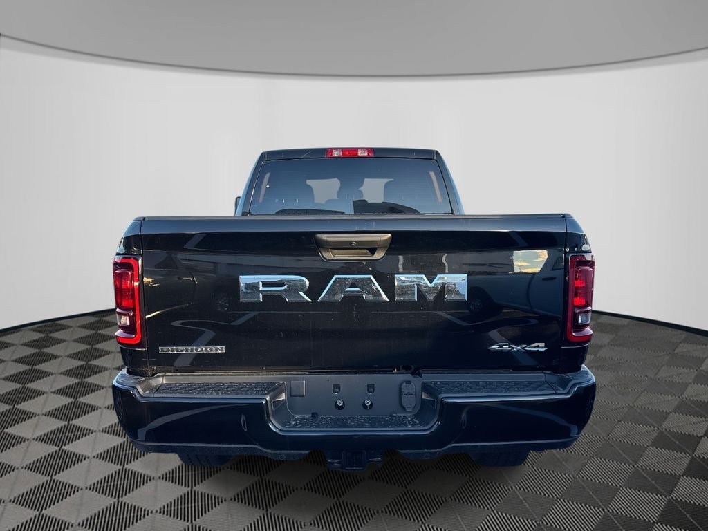 New 2026 Ram 2500 BIG HORN CREW CAB 4X4 6'4 BOX Pickup