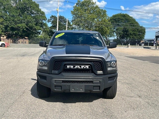 2022 Ram 1500 Classic SLT photo 2