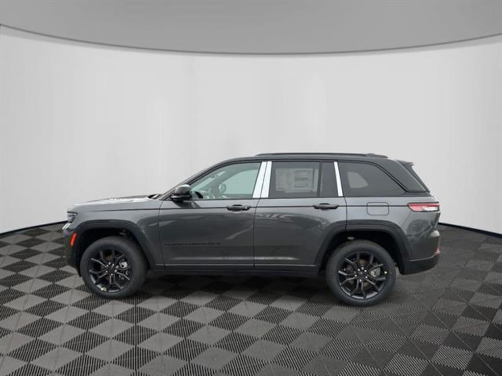 New 2025 Jeep Grand Cherokee LIMITED 4X4 Sport Utility