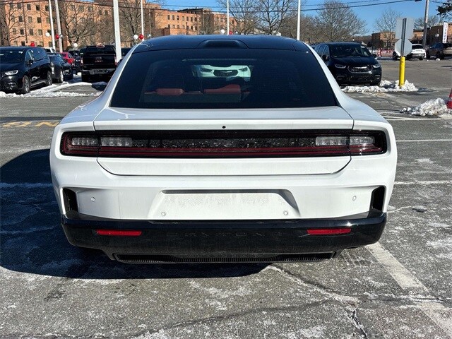 2024 Dodge Charger Daytona R/T AWD photo 3