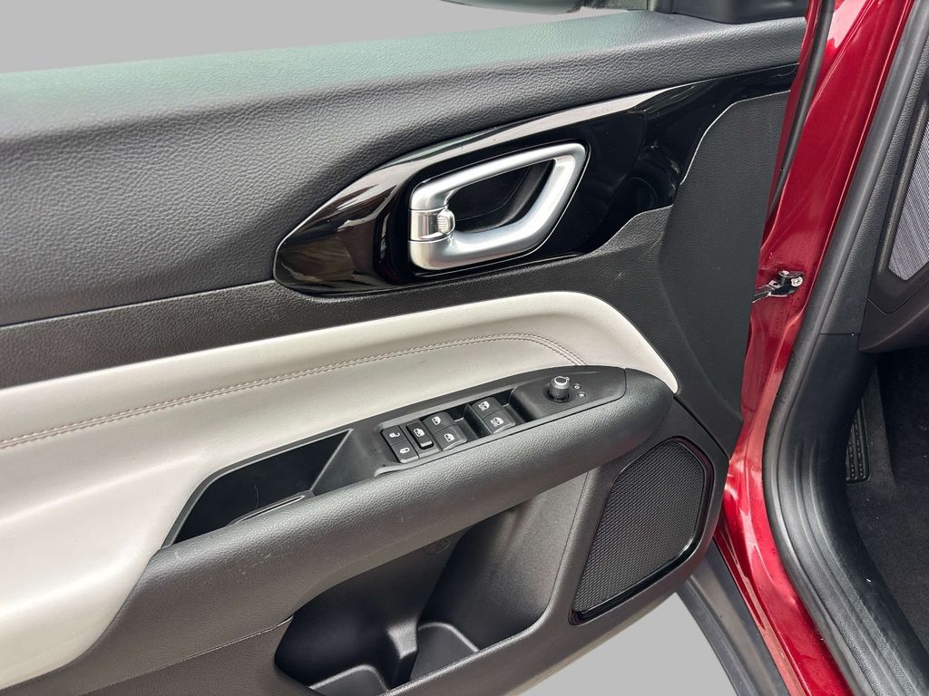 2022 Jeep Compass Limited - Photo 19