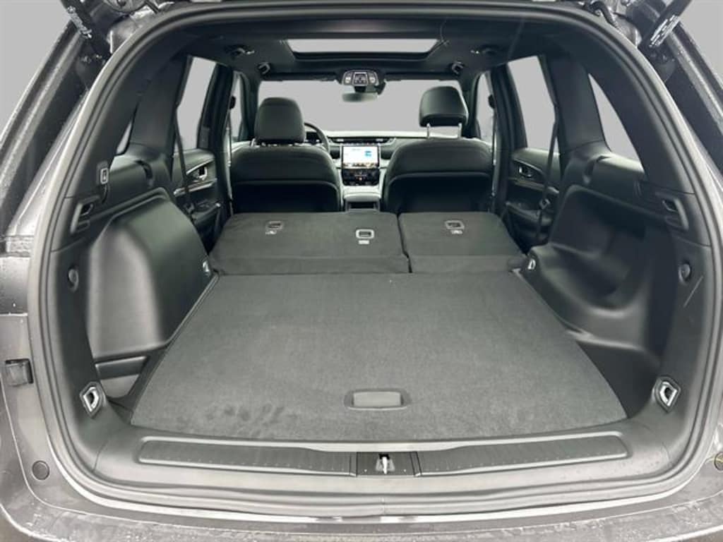 New 2025 Jeep Grand Cherokee LIMITED 4X4 Sport Utility