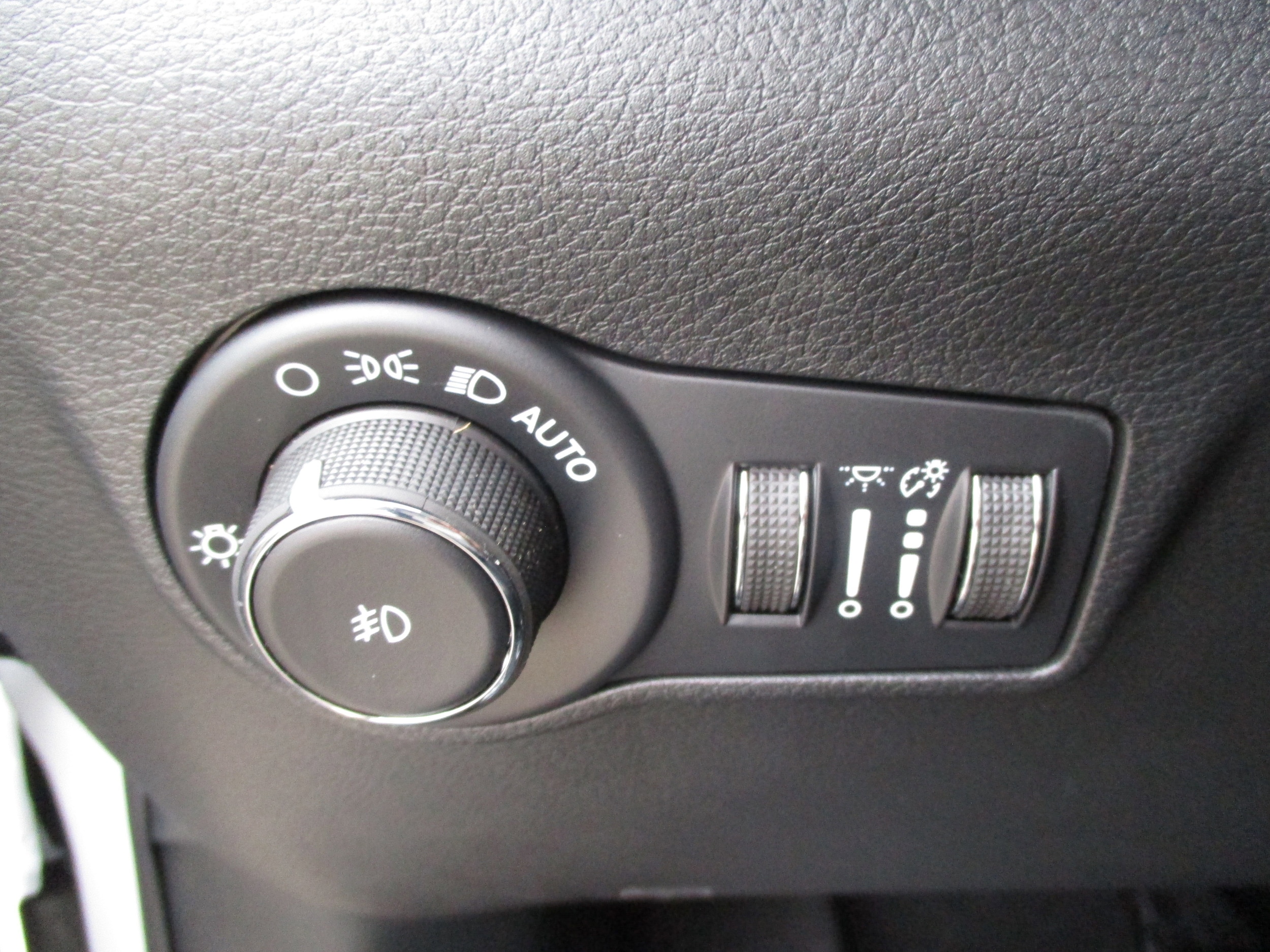 2026 Jeep Compass Latitude Altitude - Photo 28
