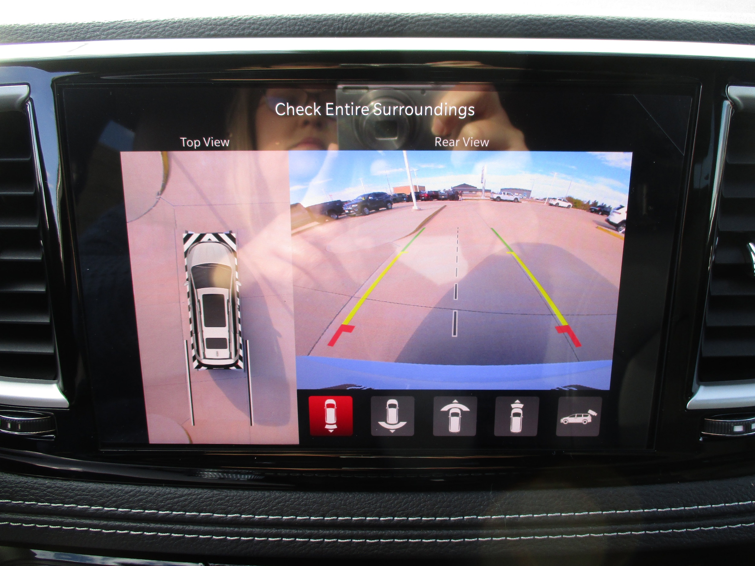 2026 Chrysler Pacifica Select - Photo 24