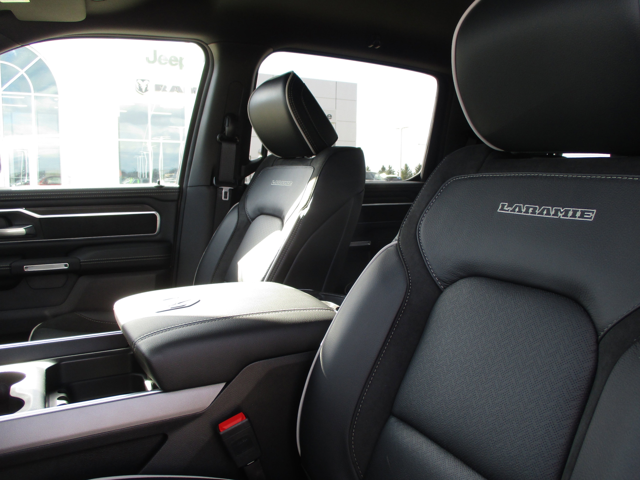 2025 RAM 1500 Laramie - Photo 41