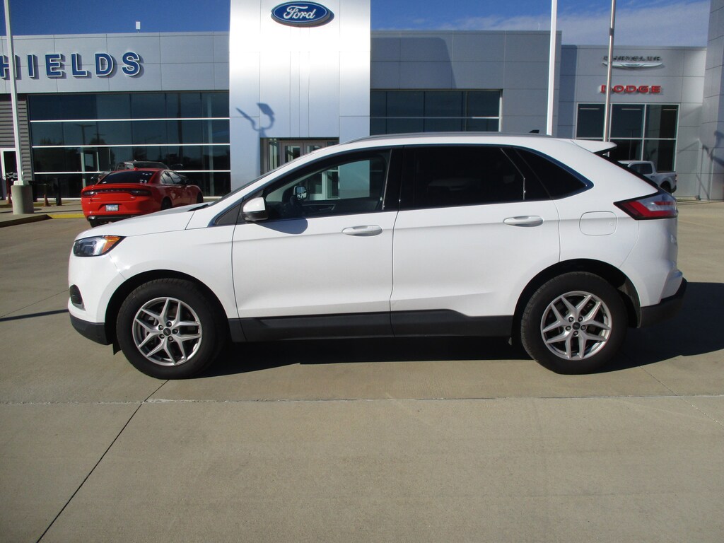 Used 2024 Ford Edge SEL SUV