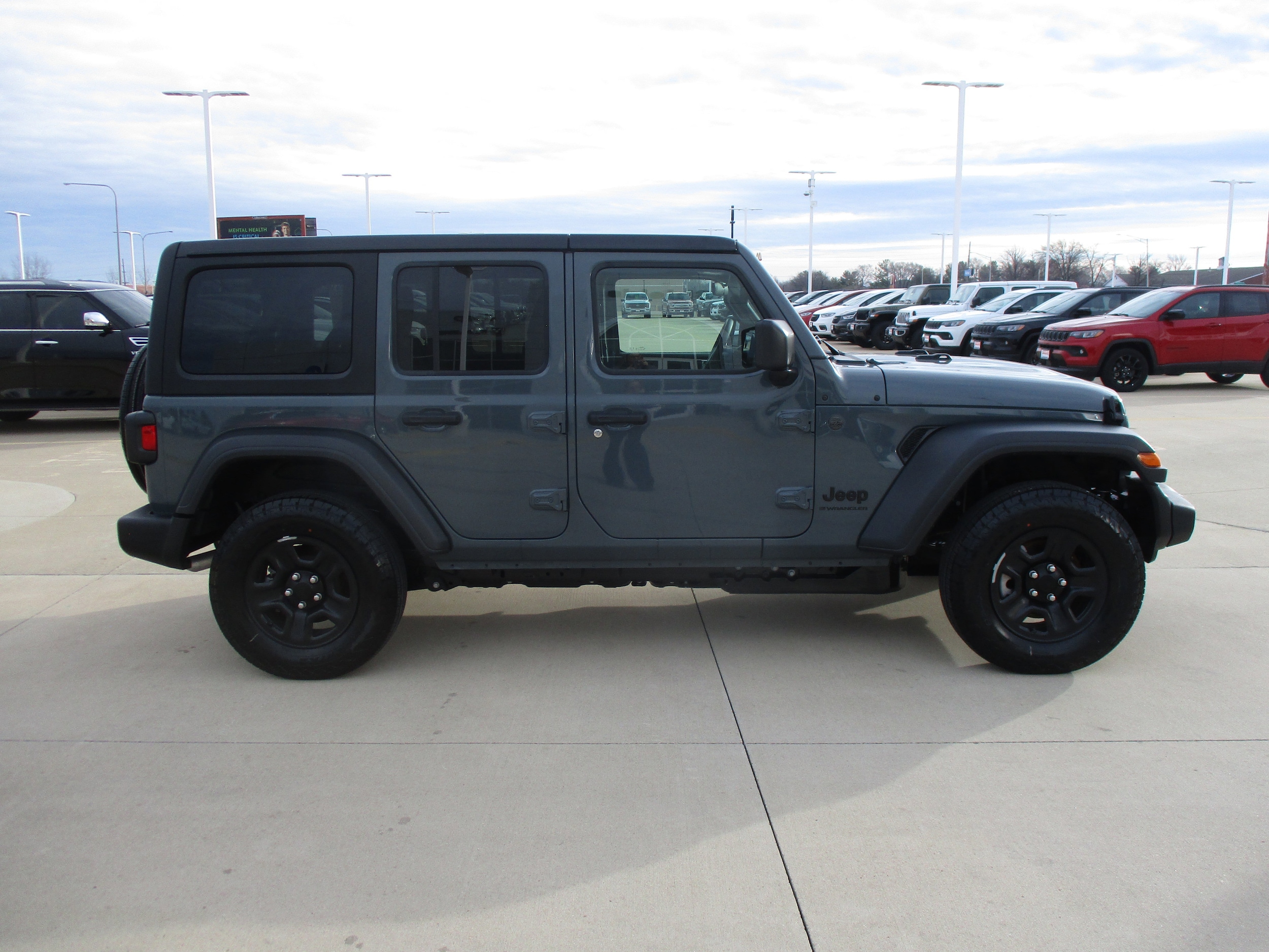 2026 Jeep Wrangler 4-Door Sport - Photo 7