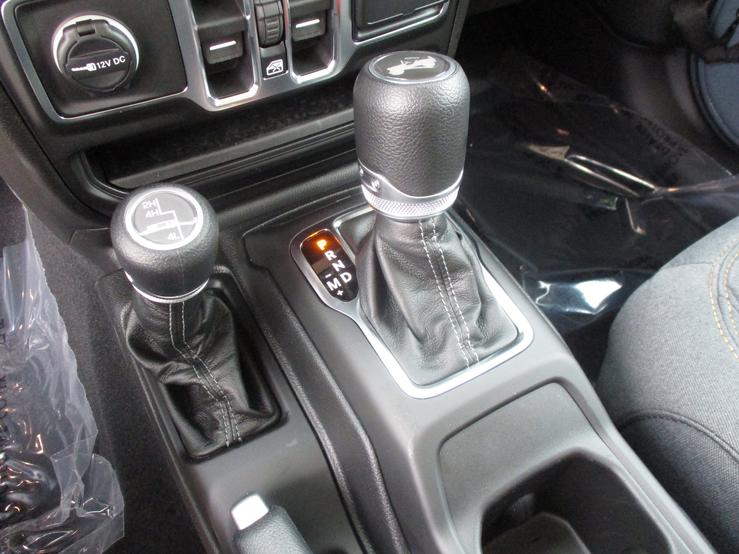 2026 Jeep Wrangler 4-Door Sport - Photo 24