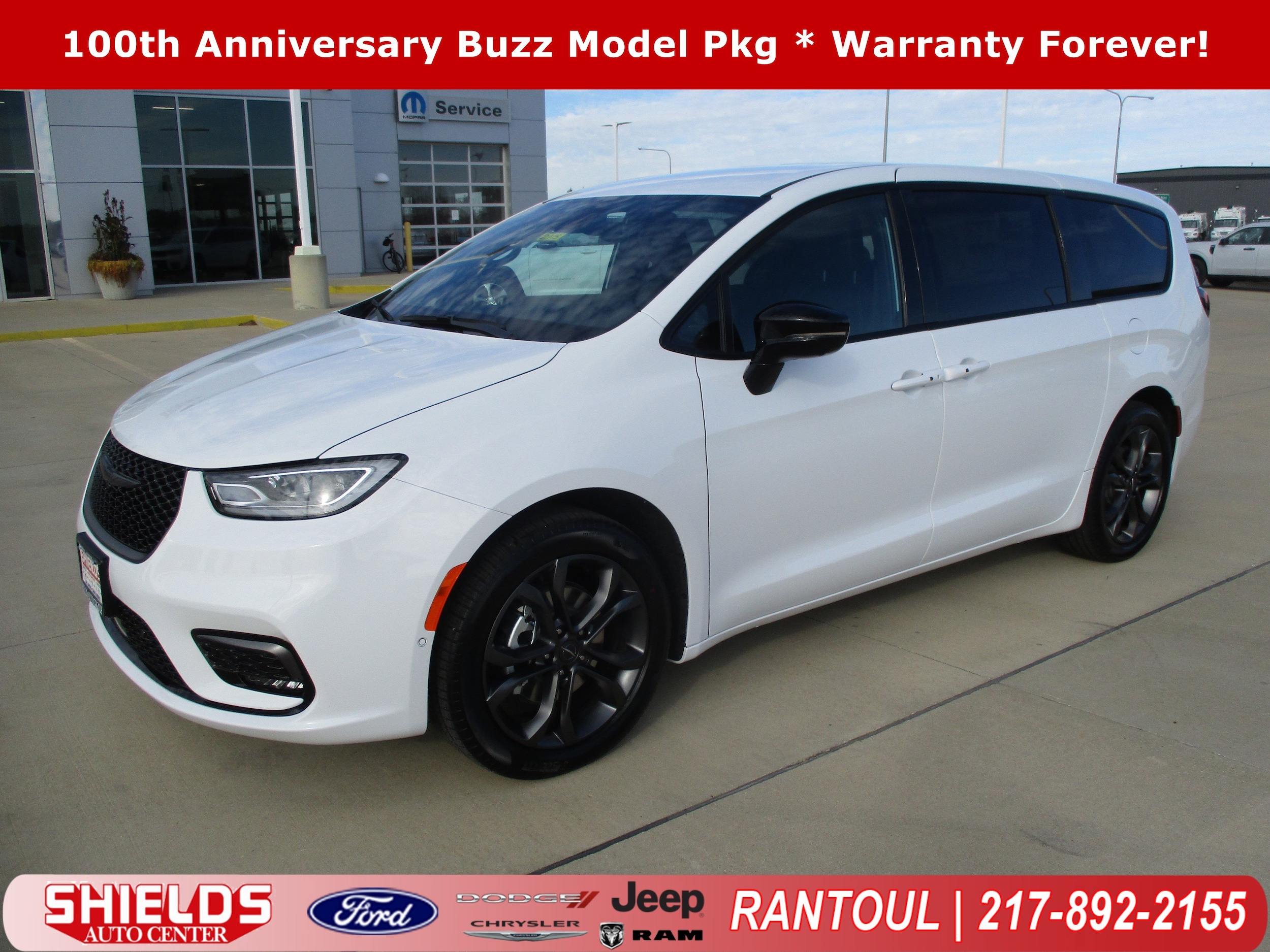 2026 Chrysler Pacifica Select