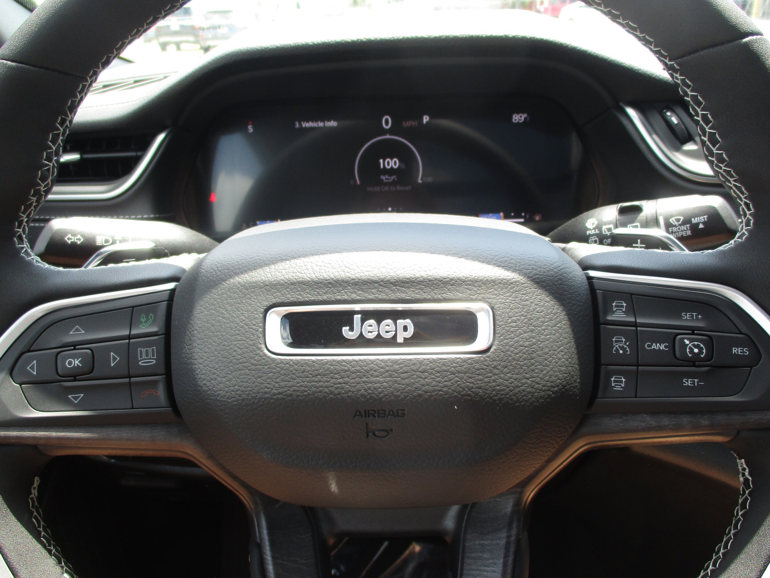 2025 Jeep Grand Cherokee L Limited - Photo 16