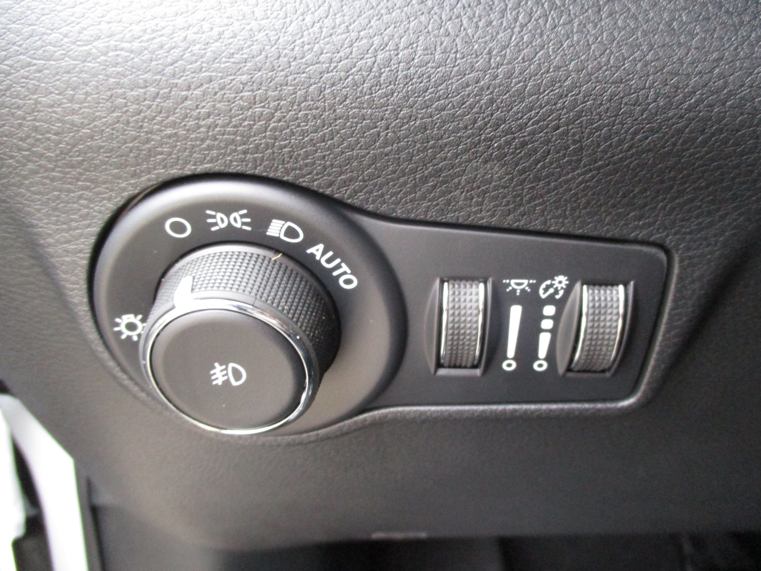 2026 Jeep Compass Latitude Altitude - Photo 28