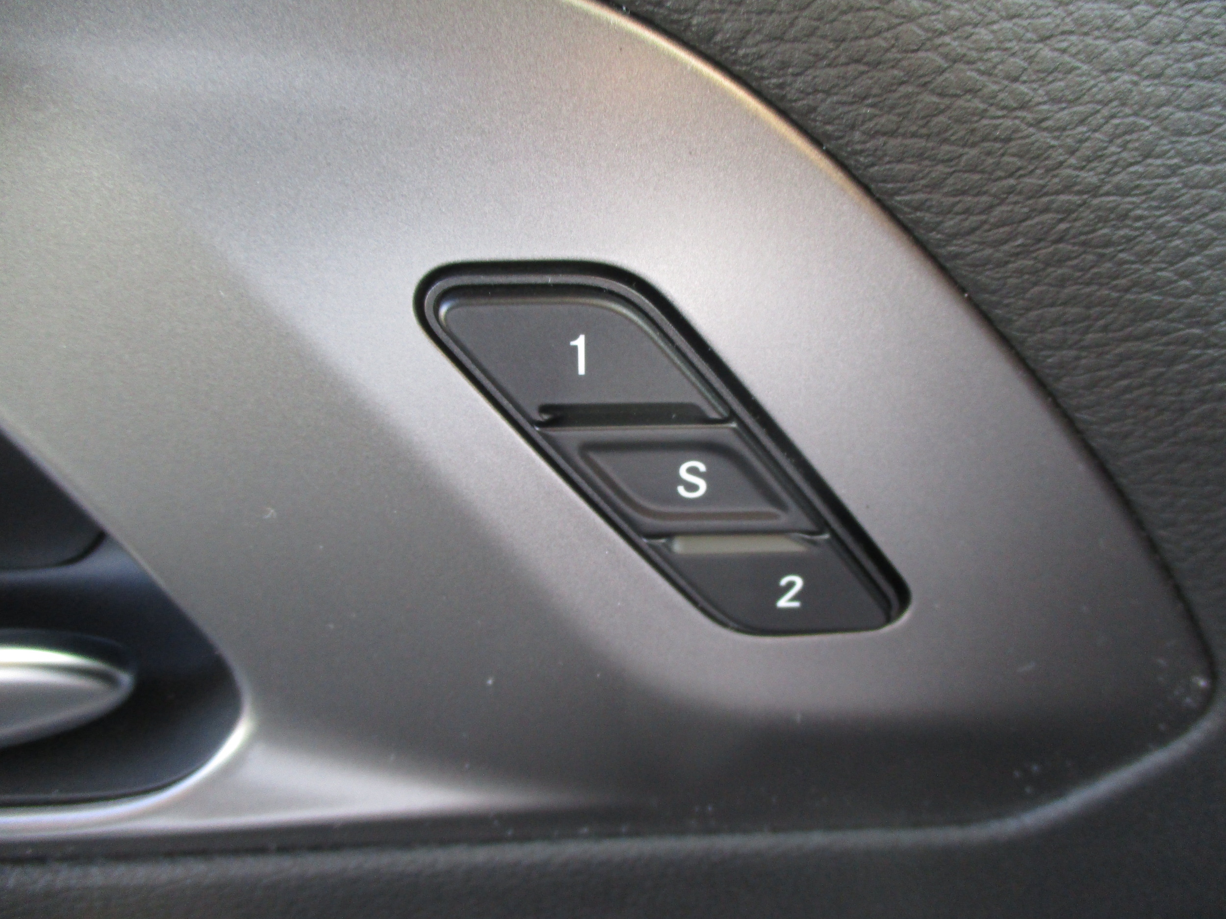 2026 Chrysler Pacifica Select - Photo 31