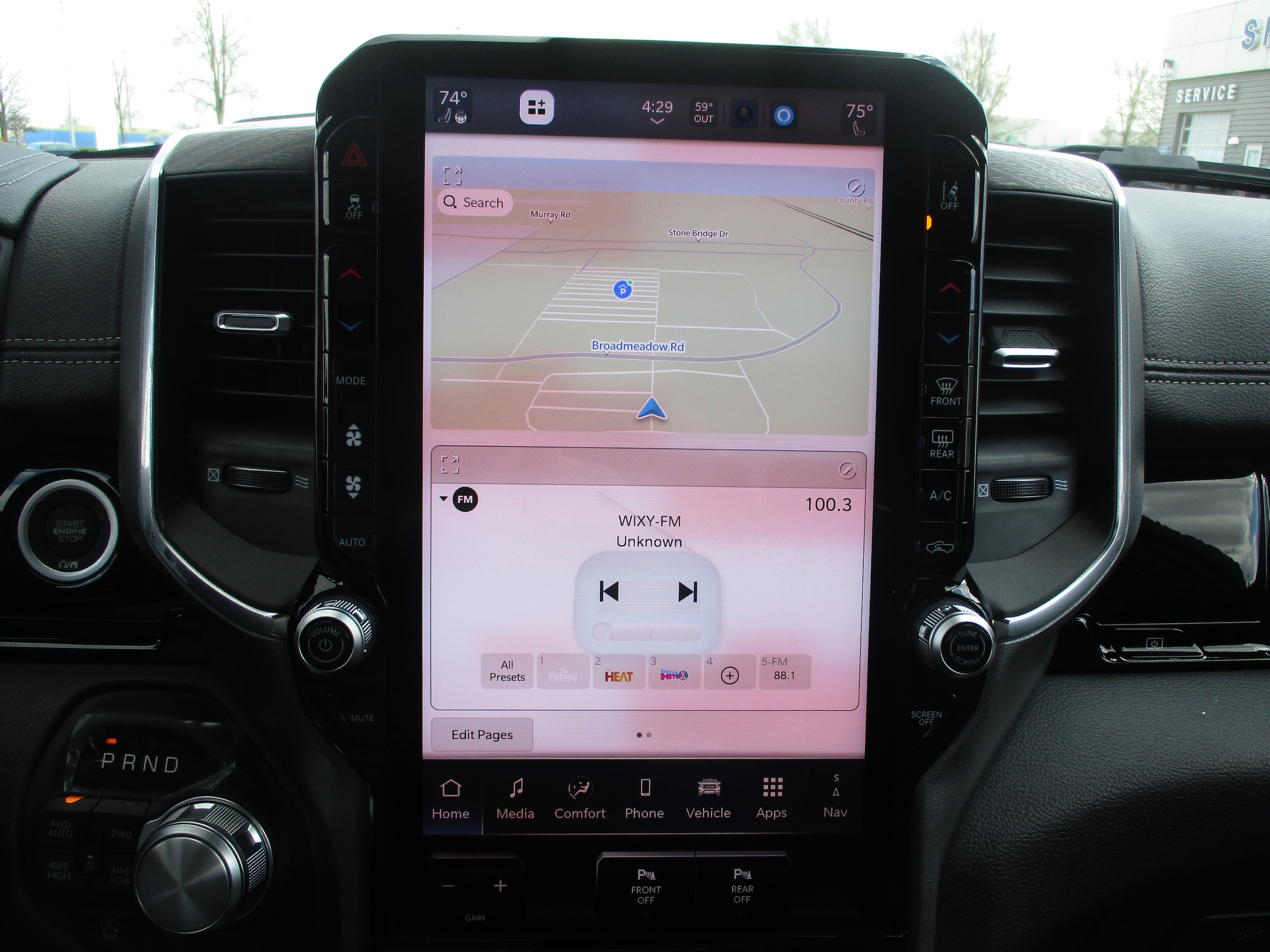 2025 RAM 1500 Laramie - Photo 24