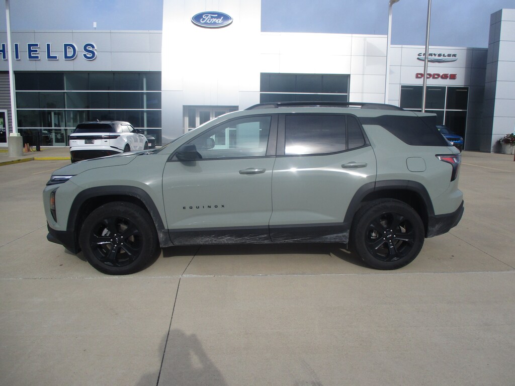 Used 2025 Chevrolet Equinox LT SUV