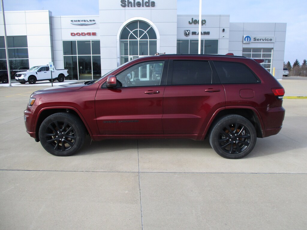 Used 2020 Jeep Grand Cherokee Altitude SUV