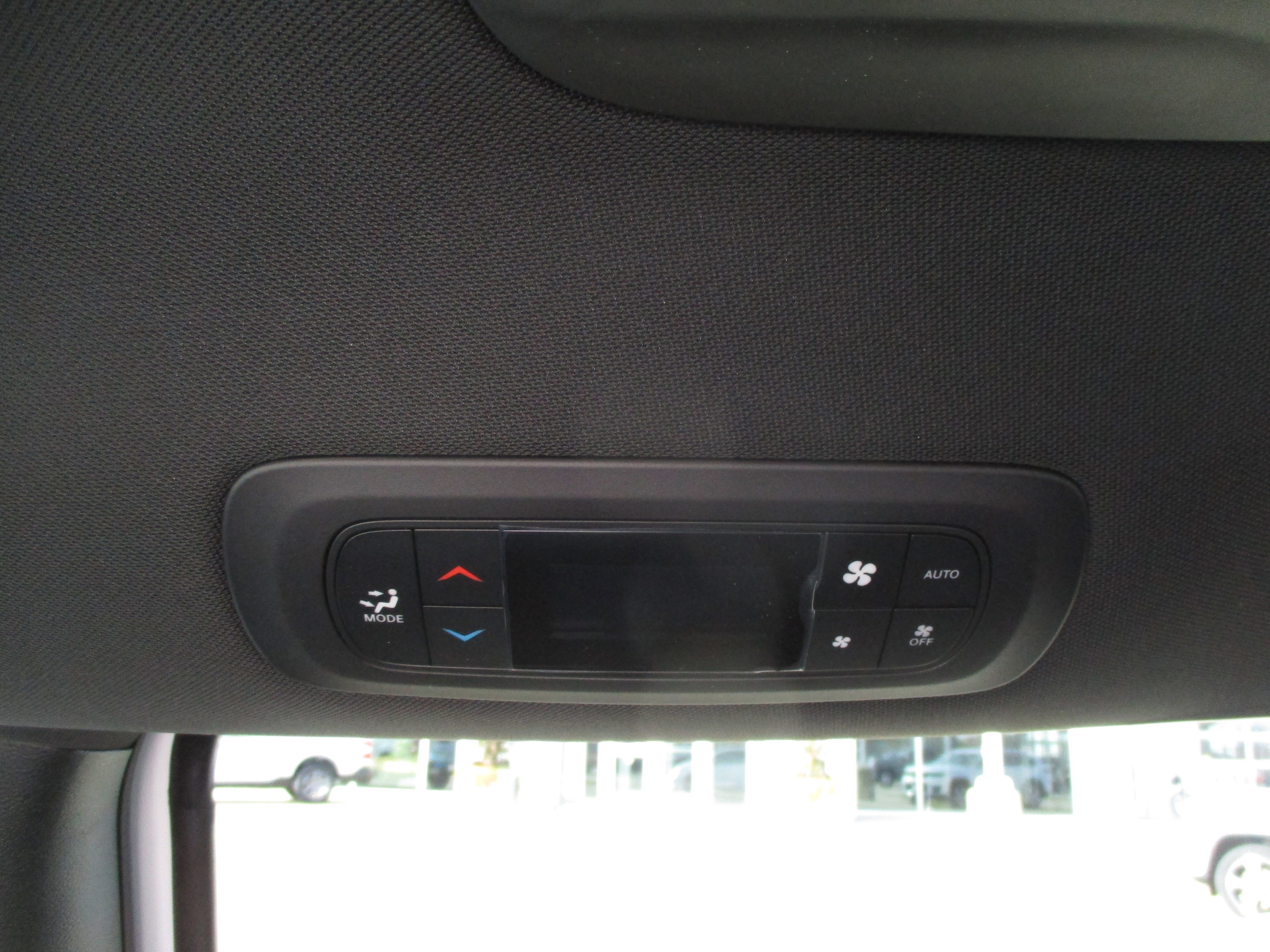 2026 Chrysler Pacifica Select - Photo 36