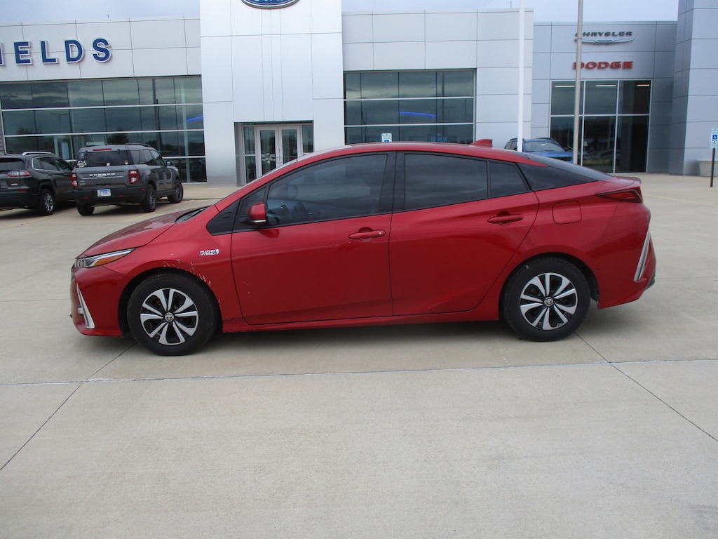 Used 2018 Toyota Prius Prime Advanced Hatchback