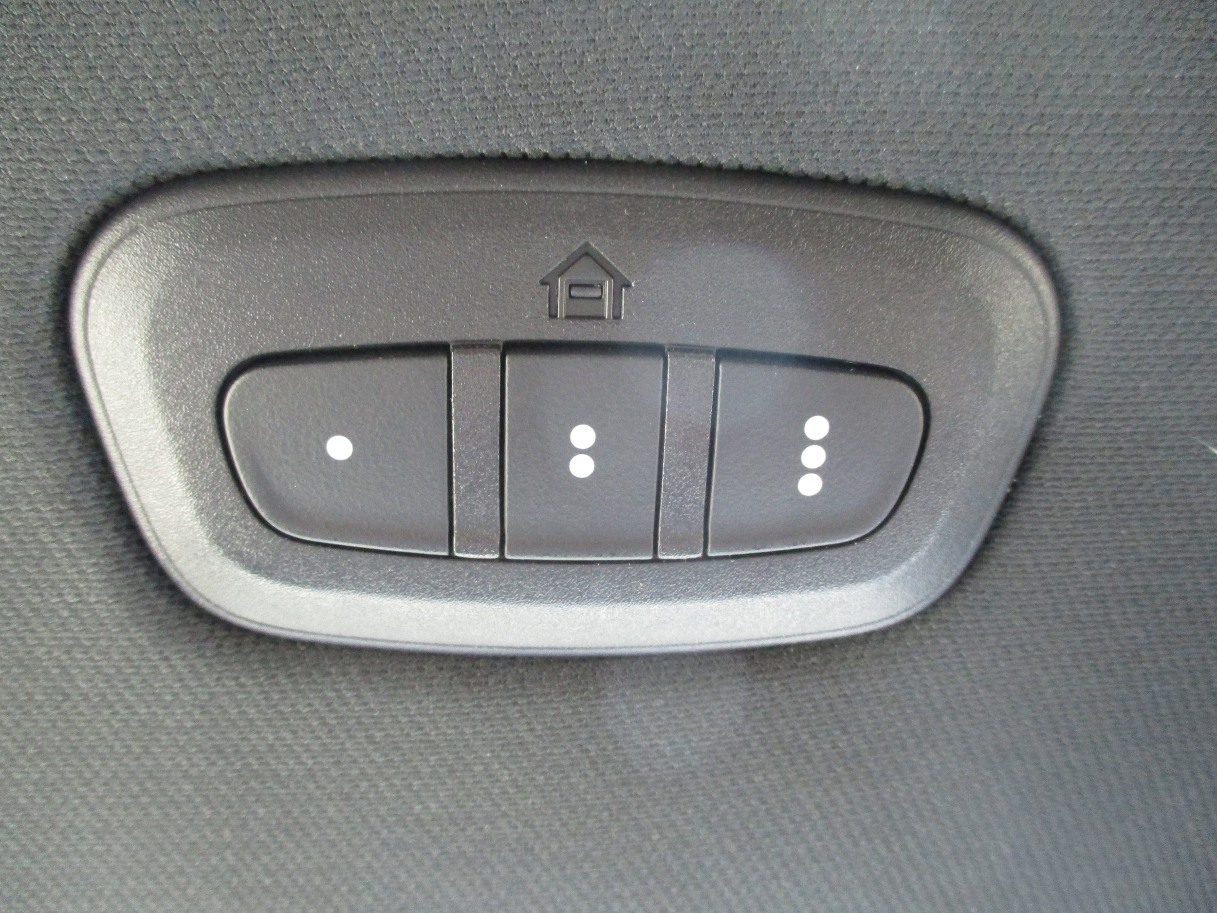 2025 RAM 1500 Laramie - Photo 35