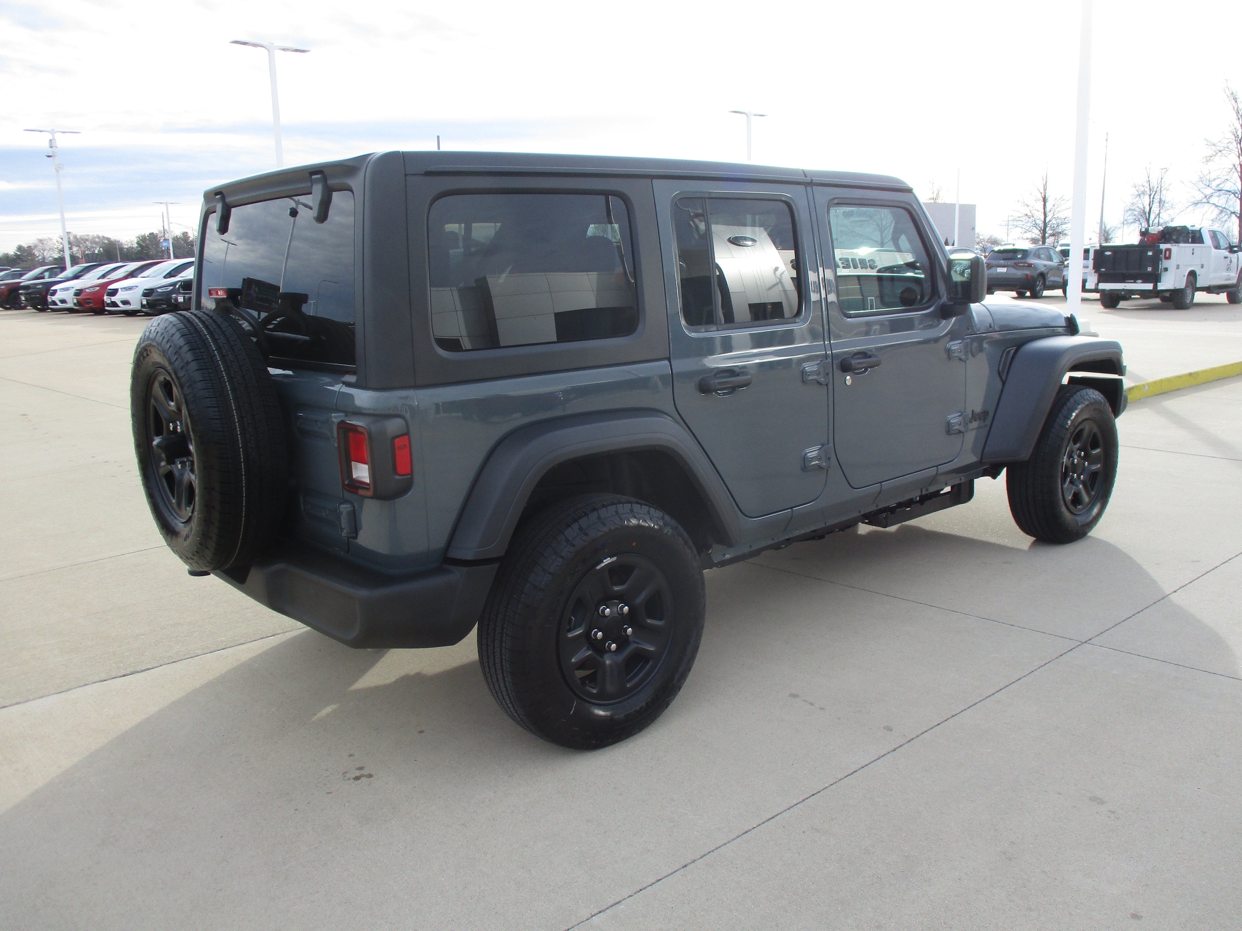 2026 Jeep Wrangler 4-Door Sport - Photo 6