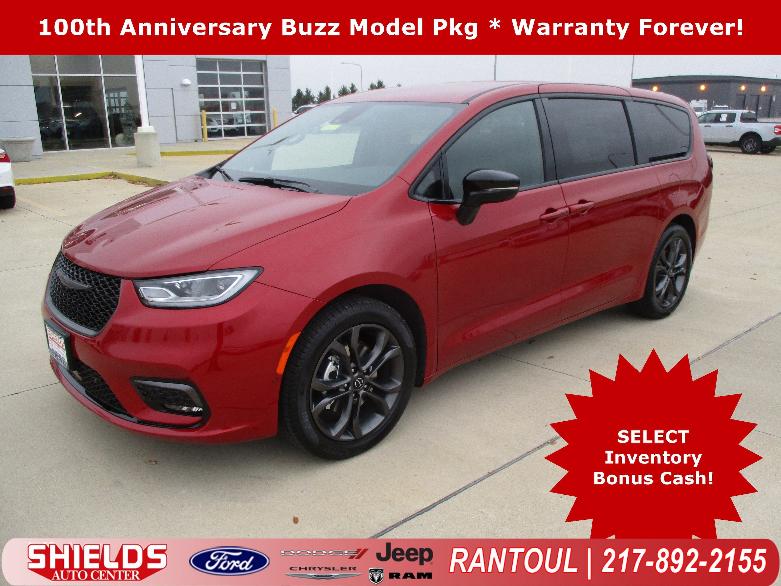 2026 Chrysler Pacifica Select's photo