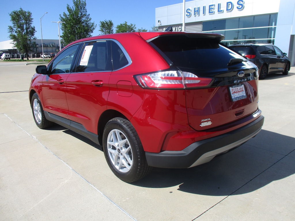 Used 2024 Ford Edge SEL SUV