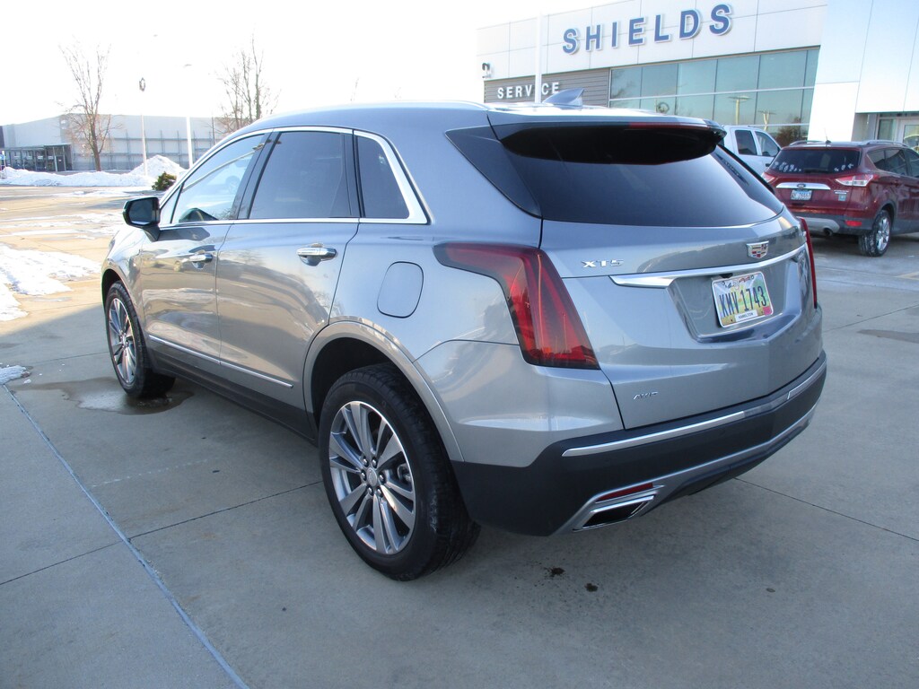 Used 2025 CADILLAC XT5 Premium Luxury SUV