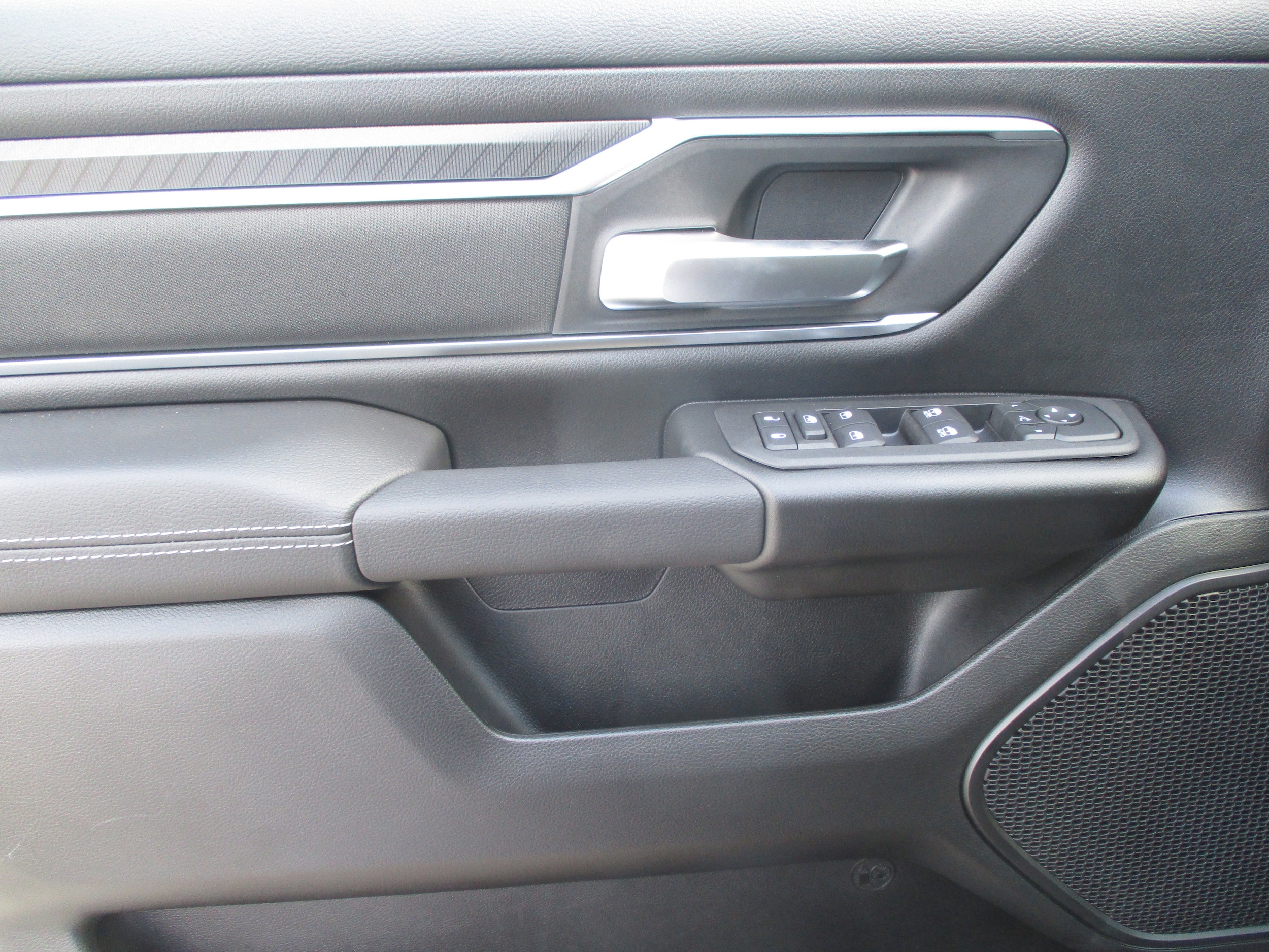 2026 RAM 1500 Big Horn/Lone Star - Photo 37