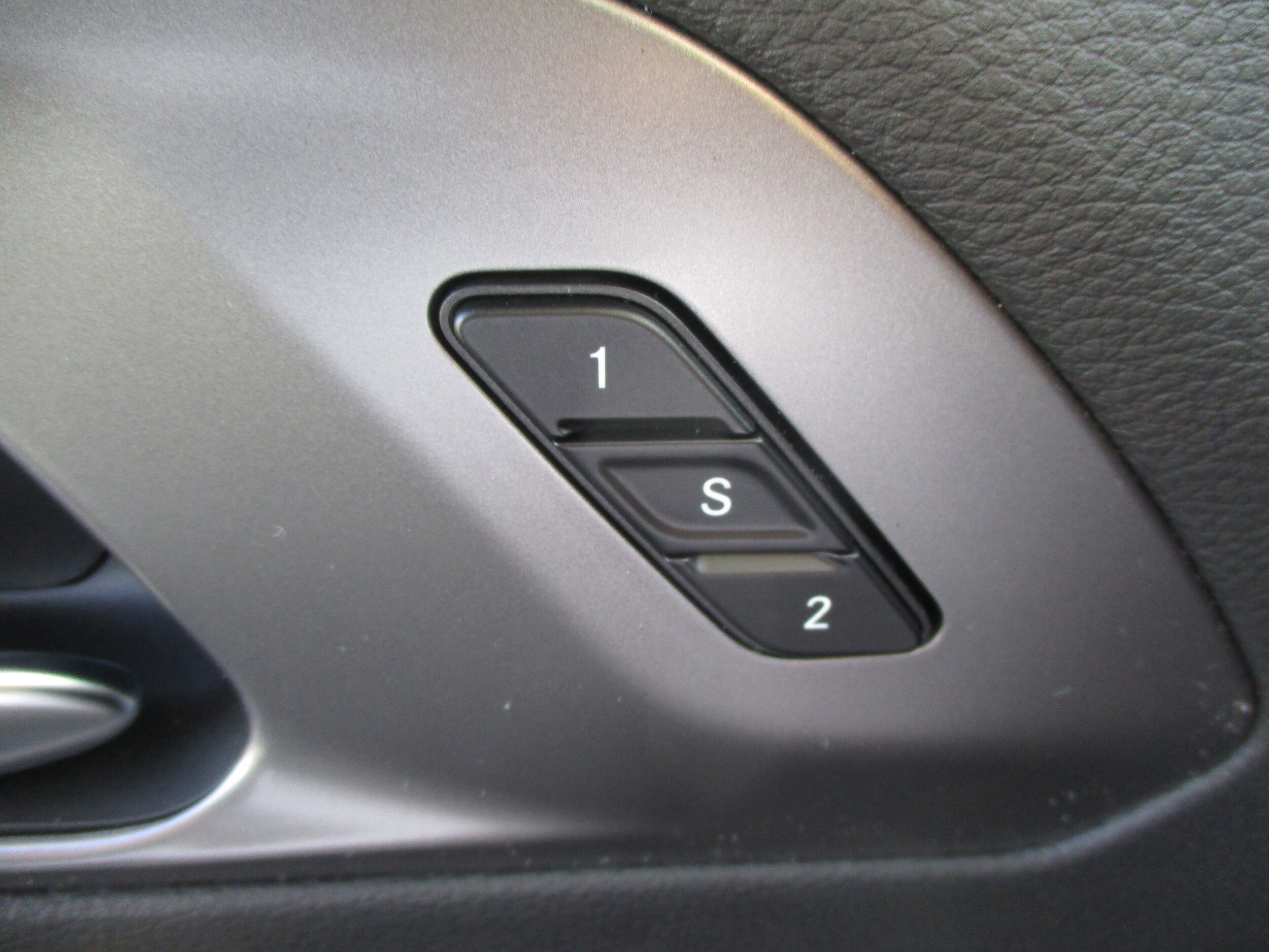 2026 Chrysler Pacifica Select - Photo 31