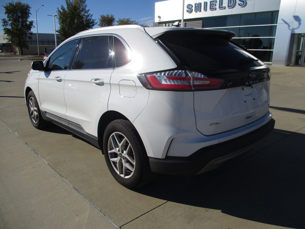 Used 2024 Ford Edge SEL SUV