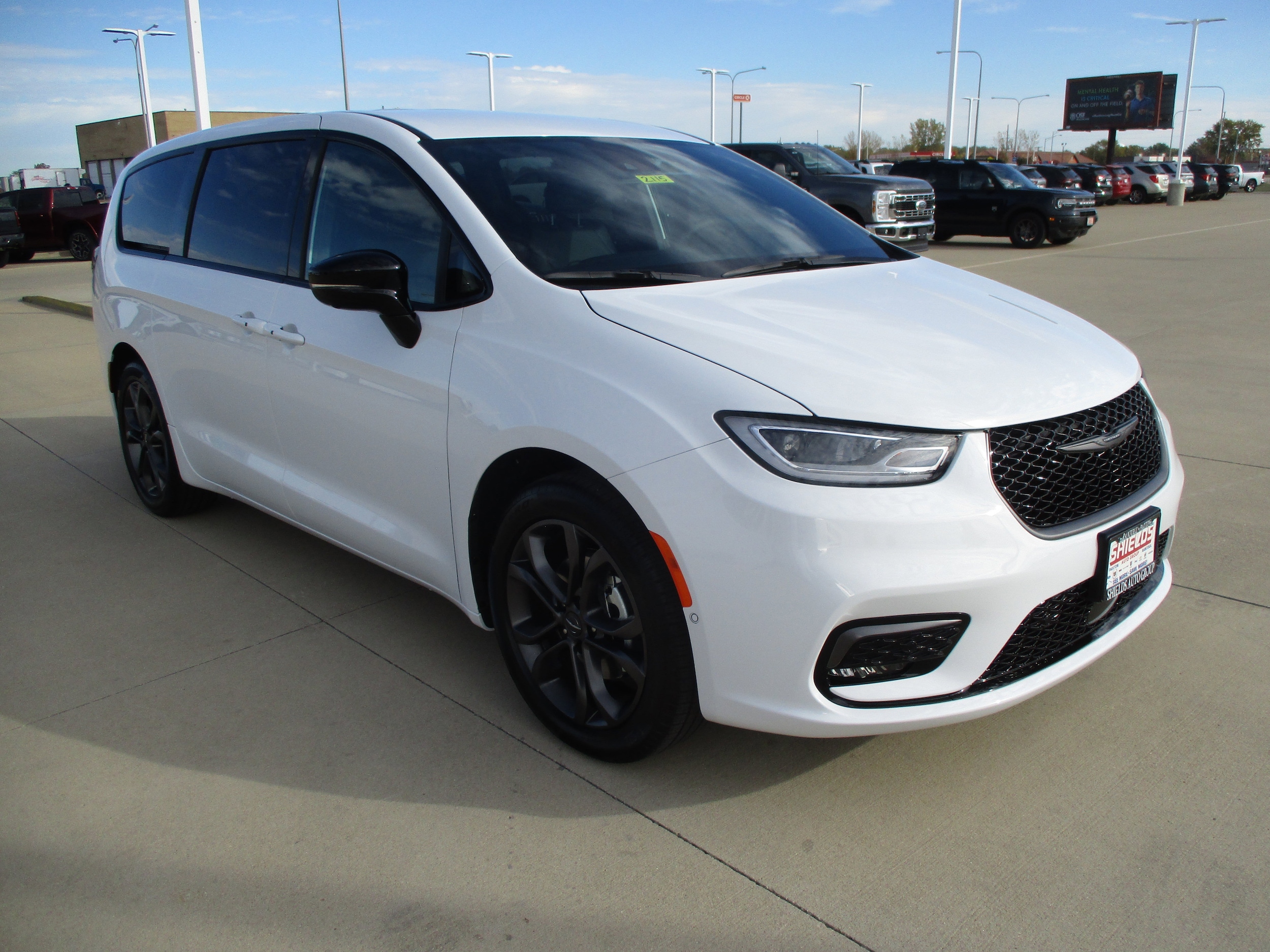 2026 Chrysler Pacifica Select - Photo 8