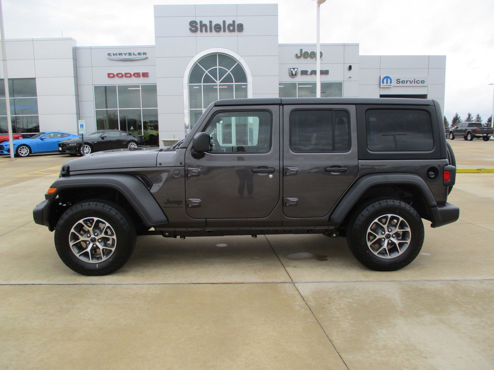2024 Jeep Wrangler Sport photo 2