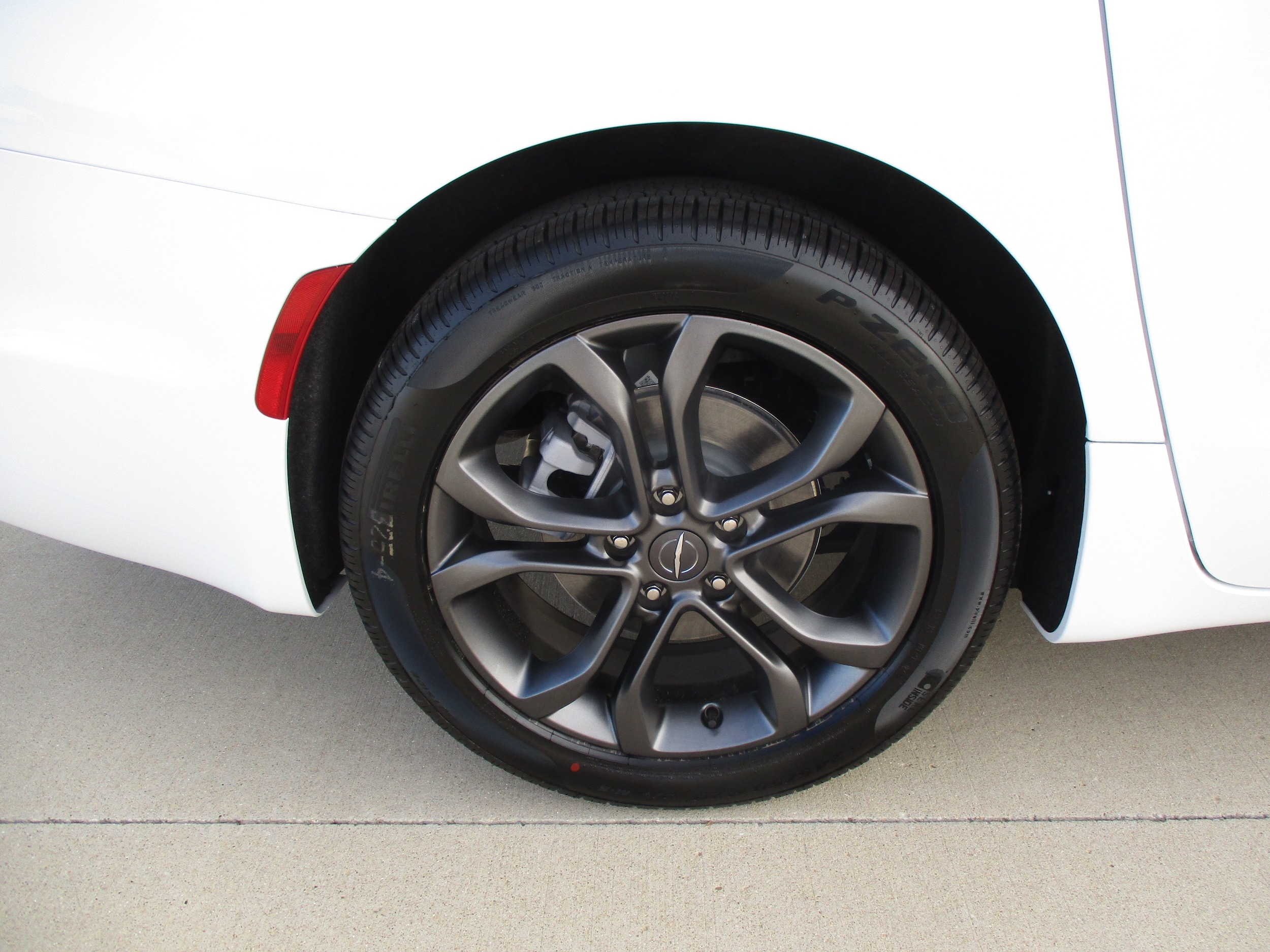 2026 Chrysler Pacifica Select - Photo 12