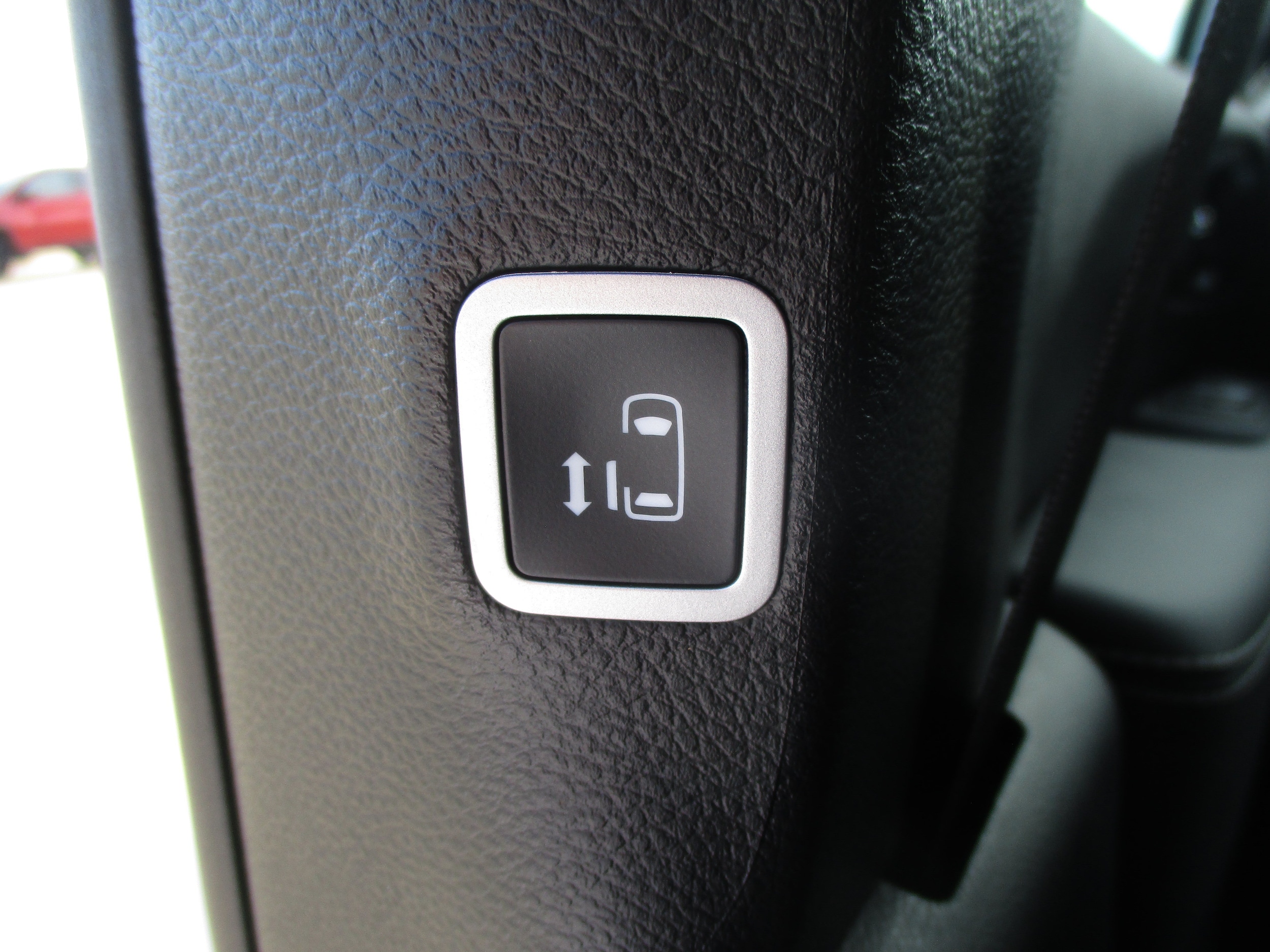 2026 Chrysler Pacifica Select - Photo 37